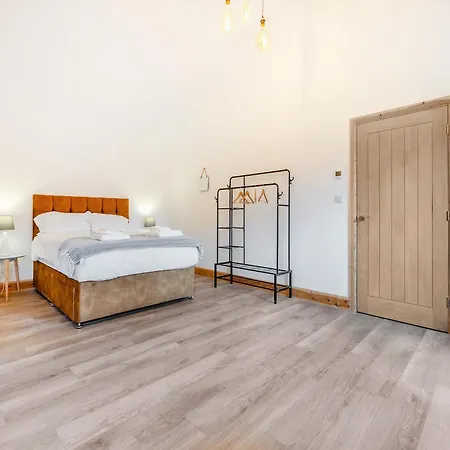 Glebe House 度假居 *