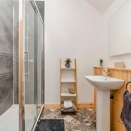 度假居 Glebe House