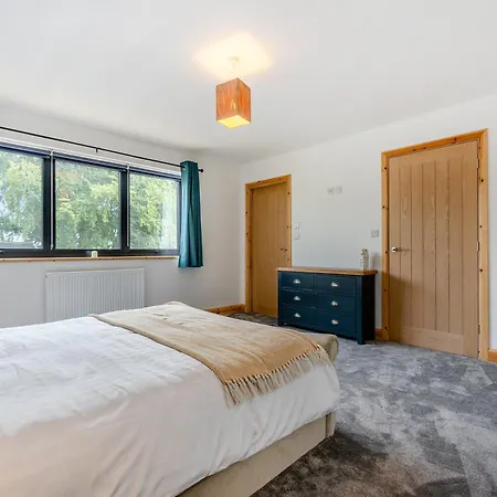 度假居 Glebe House