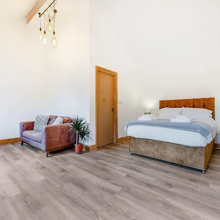 度假居 Glebe House